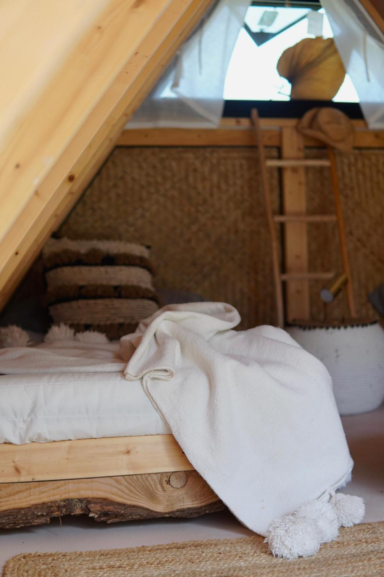 The4Elements Bed and Breakfast Monda Exteriör bild